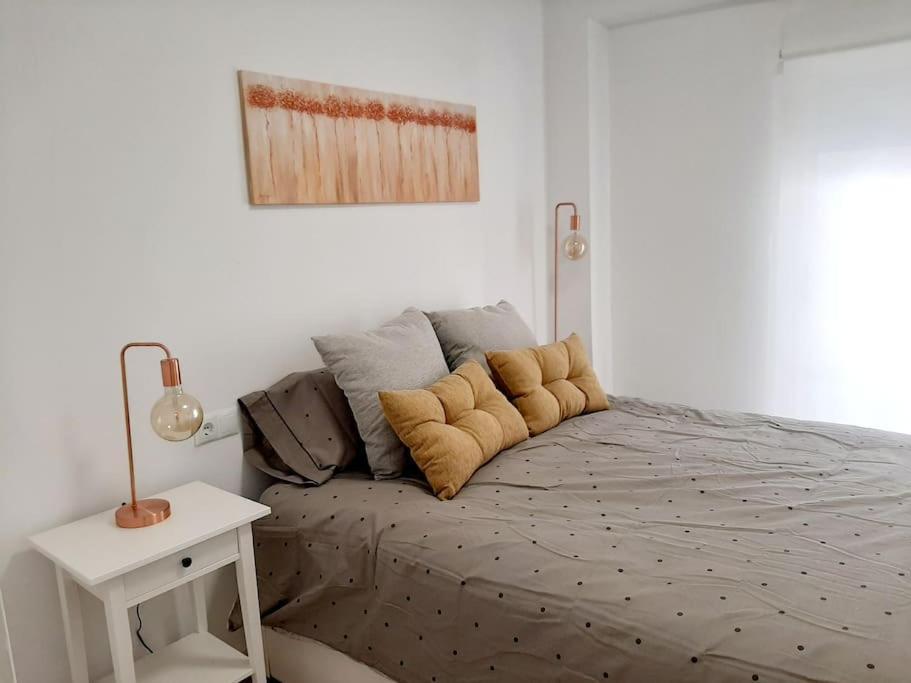 Confortable Apartamento En Елче Екстериор снимка