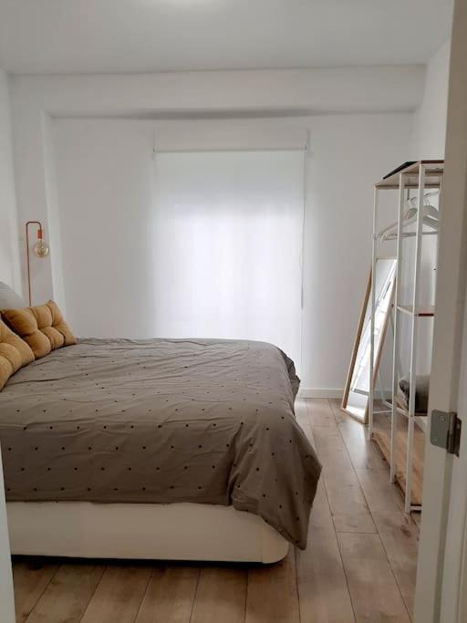Confortable Apartamento En Елче Екстериор снимка