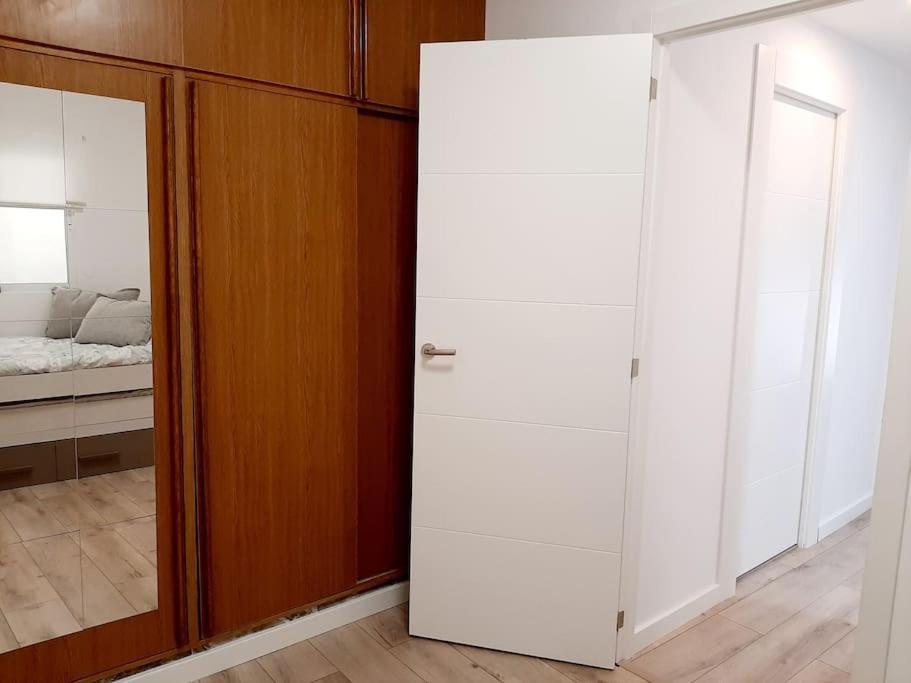 Confortable Apartamento En Елче Екстериор снимка