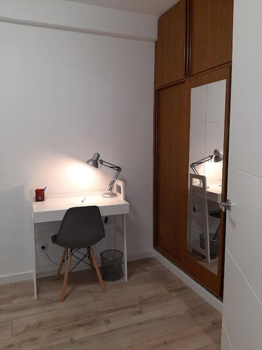 Confortable Apartamento En Елче Екстериор снимка